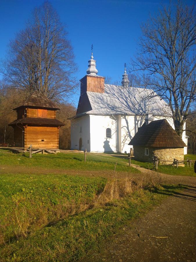 Lesny Dworek 1 Wolkowyja Buitenkant foto